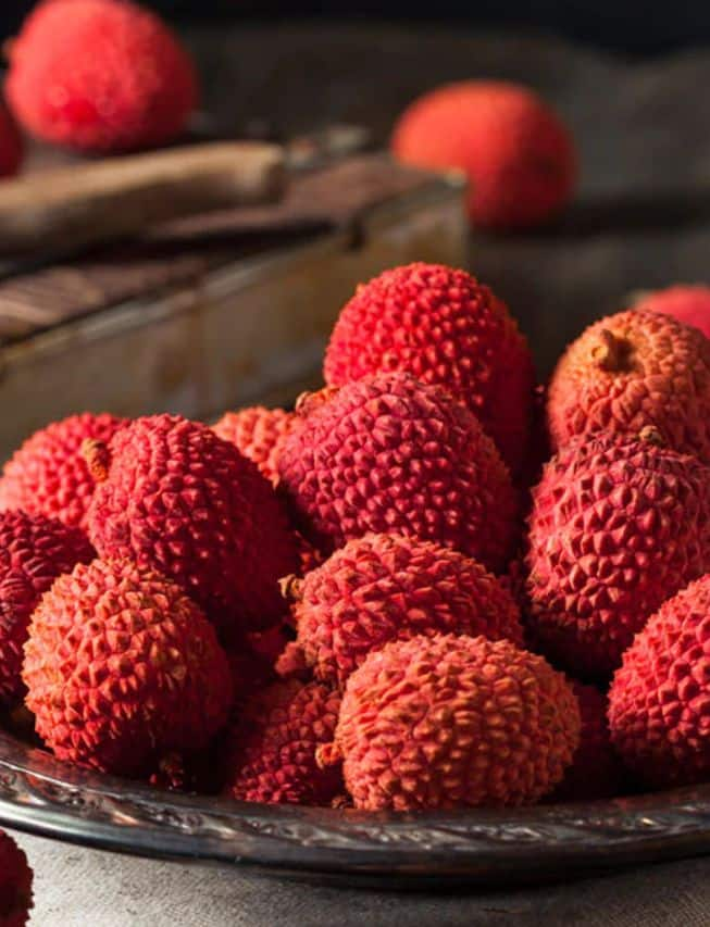 Know Benefits Of Eating Litchi Health Tips