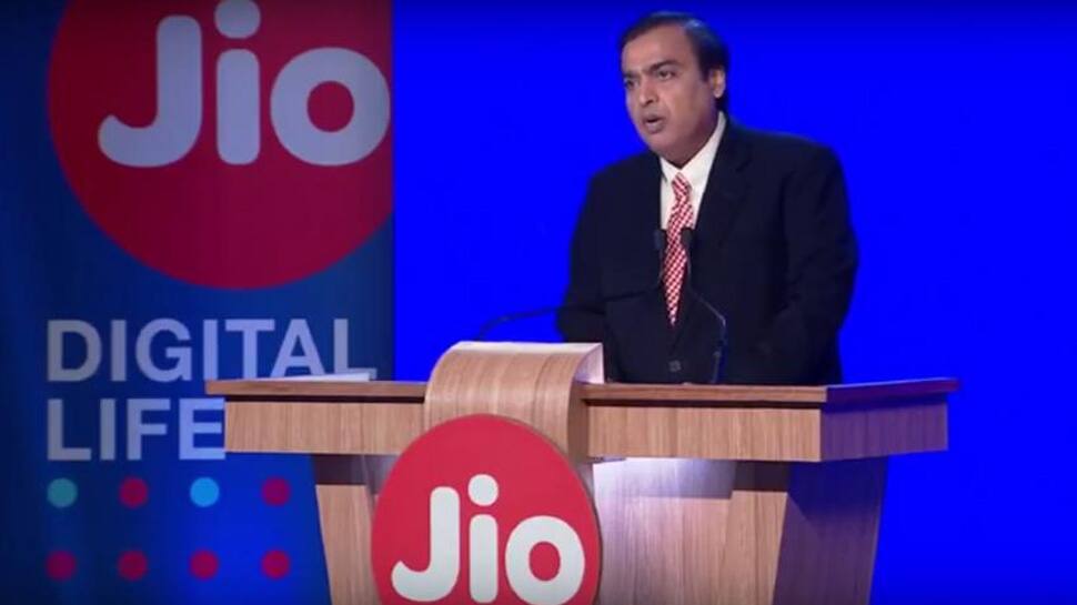 SAMSUNG સાથે મળીને Jio લાવી રહ્યું છે આ સર્વિસ, ખરેખર બદલાઇ જશે તમારી દુનિયા SAMSUNG સાથે મળીને Jio લાવી રહ્યું છે આ સર્વિસ, ખરેખર બદલાઇ જશે તમારી દુનિયા