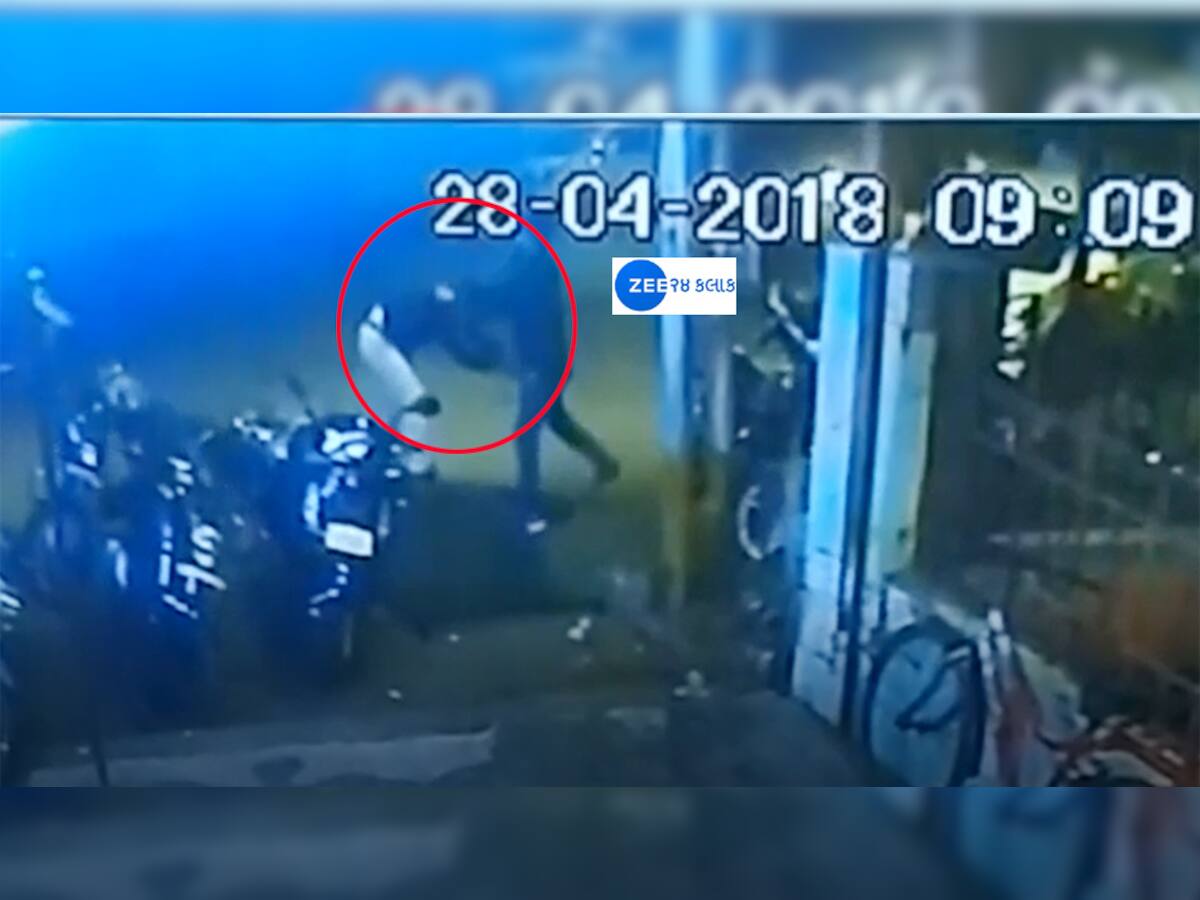 VIDEO જામનગર: વકીલની હત્યાની ઘટનાનું CCTV ફૂટેજ આવ્યું સામે, જોઈને રૂવાંડા ઊભા થઈ જશે