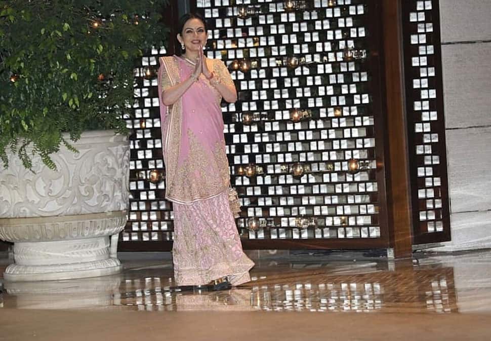 Isha Ambani and Anand Piramal engagement party in mumbai Isha Ambani and Anand Piramal engagement party in mumbai