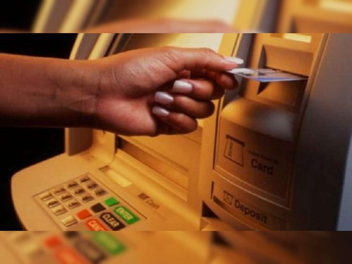 ATMના આ વિચિત્ર નિયમોનાં કારણે તમને લાગી શકે છે લાખોનો ચુનો