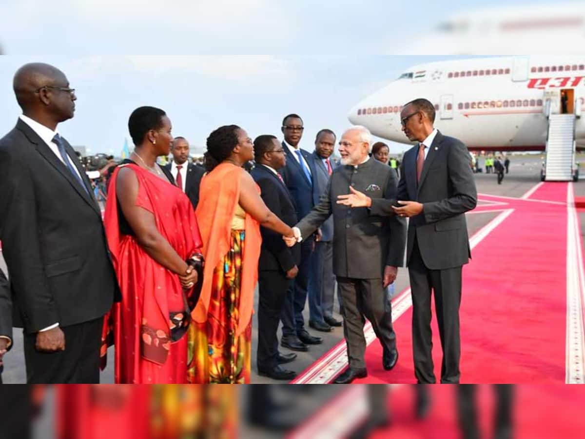 PM નરેંદ્ર મોદીનું રવાંડામાં ભવ્ય સ્વાગત, ભારતે કરોડોની લોન આપવાની ઓફર