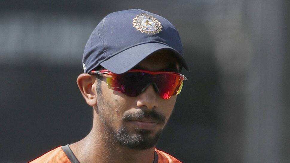 INDvsENG: જાણો બુમરાહએ એકપણ રન બનાવ્યા વગર કેવી રીતે બેટિંગથી જીત્યો લોકોના દિલ INDvsENG: જાણો બુમરાહએ એકપણ રન બનાવ્યા વગર કેવી રીતે બેટિંગથી જીત્યો લોકોના દિલ
