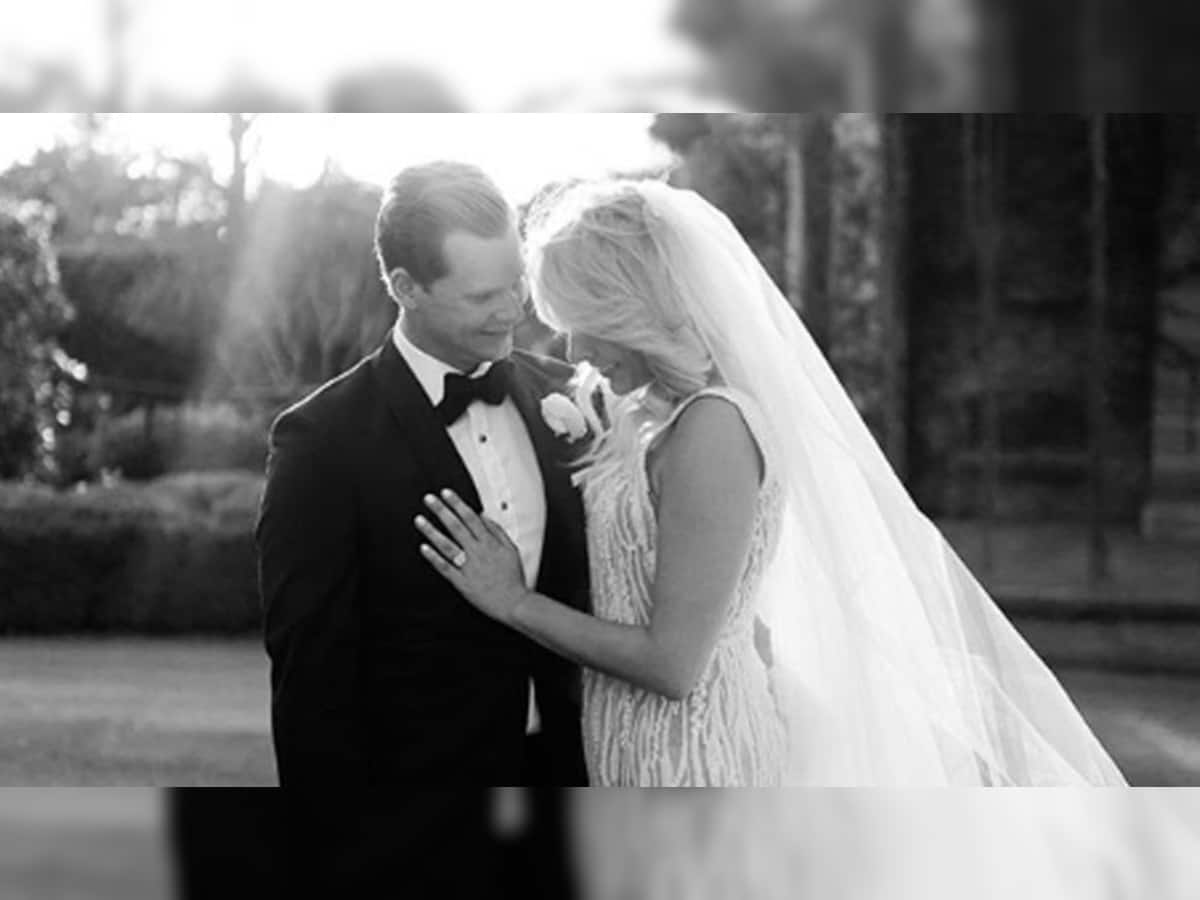 PICS: ઈન્ટરનેશનલ ક્રિકેટથી દૂર રહેલા સ્ટીવ સ્મિથે પોતાના ગર્લફેન્ડ સાથે કર્યા લગ્ન