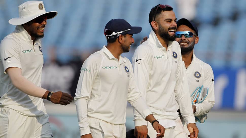 INDvsWI: હૈદરાબાદ ટેસ્ટ માટે 12 ખેલાડીઓના નામ જાહેર, મયંક અગ્રવાલ બહાર INDvsWI: હૈદરાબાદ ટેસ્ટ માટે 12 ખેલાડીઓના નામ જાહેર, મયંક અગ્રવાલ બહાર