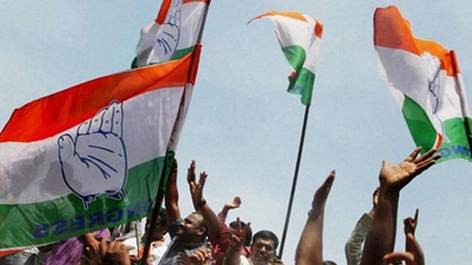 જસદણ પેટા ચૂંટણી જંગમાં ભાજપ, કોંગ્રેસ સહિત આઠ ઉમેદવારો મેદાનમાં જસદણ પેટા ચૂંટણી જંગમાં ભાજપ, કોંગ્રેસ સહિત આઠ ઉમેદવારો મેદાનમાં