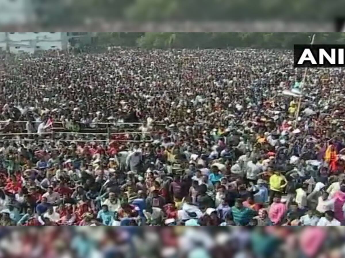 પશ્ચિમ બંગાળમાં PM મોદીની રેલીમાં ભાગદોડ જેવી સ્થિતી, અનેક ઘાયલ