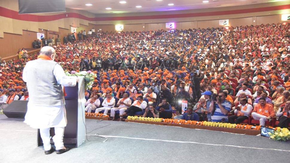 અમિત શાહે કાર્યકર્તાઓને ચૂંટણી જીતવા માટે આપ્યા આ સૂત્રો અમિત શાહે કાર્યકર્તાઓને ચૂંટણી જીતવા માટે આપ્યા આ સૂત્રો