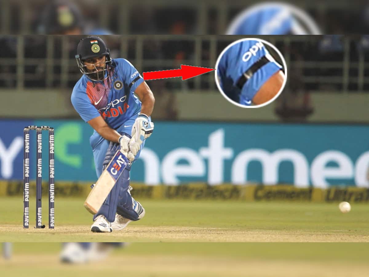 INDvAUS: મેદાનમાં કાળી પટ્ટી બાંધીને ઉતર્યા ભારતીય ક્રિકેટર, આ છે કારણ 