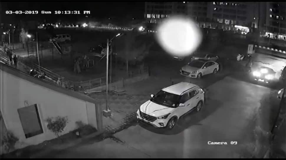 વડોદરા: વાઘોડિયા રોડ પરના અમોદર પાસે હીટ એન્ડ રનની ઘટના, ભાઇ બહેનનું મોત વડોદરા: વાઘોડિયા રોડ પરના અમોદર પાસે હીટ એન્ડ રનની ઘટના, ભાઇ બહેનનું મોત