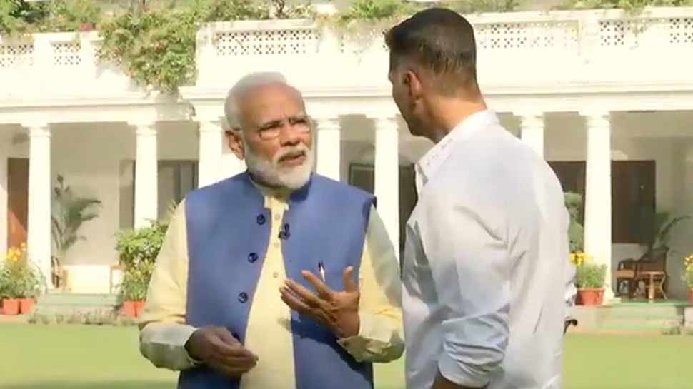#MODIWITHAKSHAY: અક્ષયના સવાલ પર PM મોદીએ કહ્યું- બોલીવુડના આ ગીતો છે પસંદ #MODIWITHAKSHAY: અક્ષયના સવાલ પર PM મોદીએ કહ્યું- બોલીવુડના આ ગીતો છે પસંદ