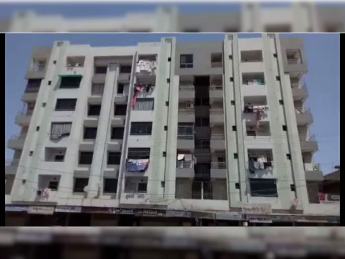 ધોરણ-10માં નાપાસ થતા વિદ્યાર્થીનીએ 6 માળની બિલ્ડીંગ પરથી લગાવી મોતની છલાંગ