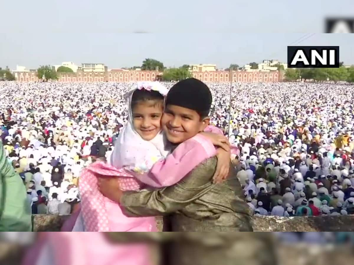 EID 2019: દેશભરમાં ઊજવાઈ રહી છે ઈદ, રાષ્ટ્રપતિએ લોકોને પાઠવી શુભેચ્છાઓ