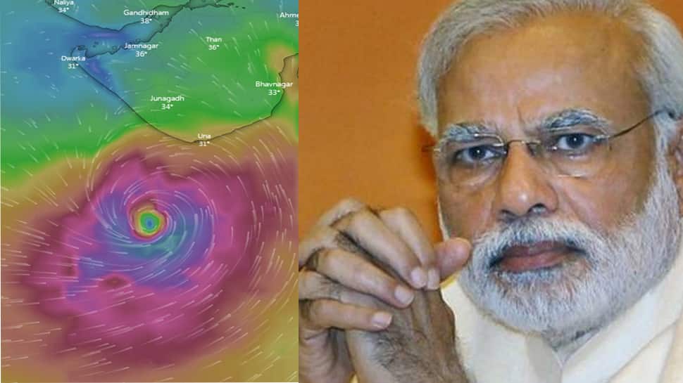 ગુજરાત પર 'વાયુ'નું ગંભીર સંકટ, સ્થિતિ પર પીએમ મોદીની છે ચાંપતી નજર ગુજરાત પર 'વાયુ'નું ગંભીર સંકટ, સ્થિતિ પર પીએમ મોદીની છે ચાંપતી નજર