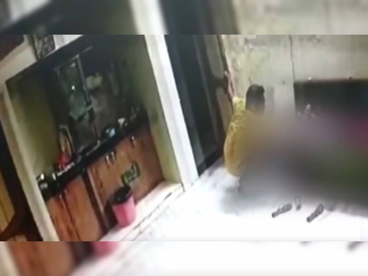 Video : અમદાવાદના PG સેન્ટર 'રામ ભરોસે', યુવકે અડધી રાત્રે આવીને સૂઈ રહેલી યુવતીને અડપલા કર્યાં