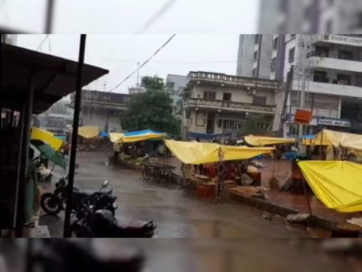 વરસાદની આગાહી વચ્ચે જાણો આગામી બે દિવસમાં ગુજરાતમાં ક્યાં ધોધમાર મેઘ વરસશે 