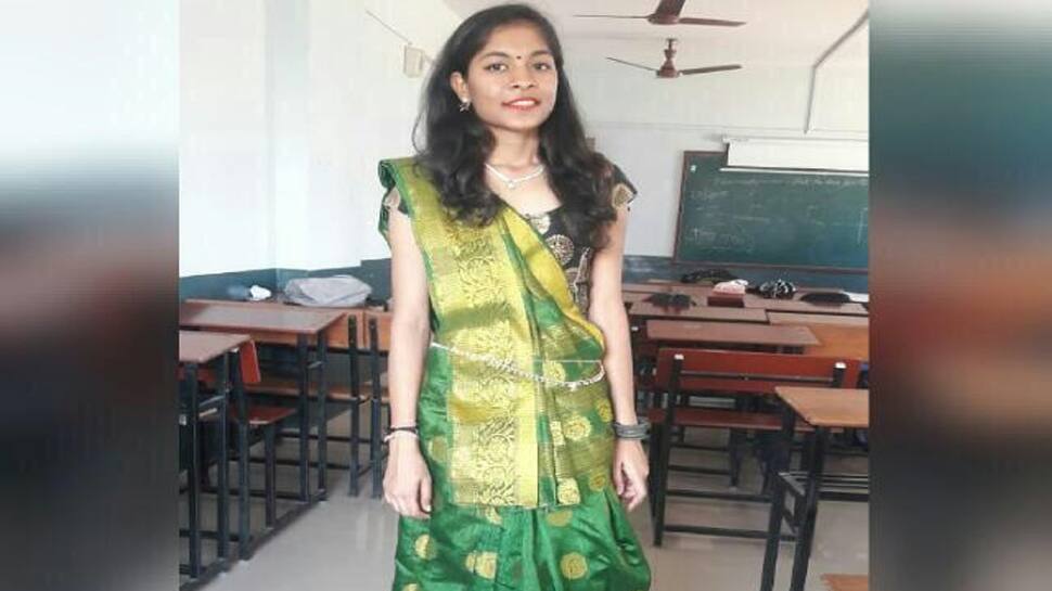 સુરત : રત્ન કલાકારની દીકરીએ કોલેજની હોસ્ટેલમાં ગળે ફાંસો ખાઈ આત્મહત્યા કરી સુરત : રત્ન કલાકારની દીકરીએ કોલેજની હોસ્ટેલમાં ગળે ફાંસો ખાઈ આત્મહત્યા કરી