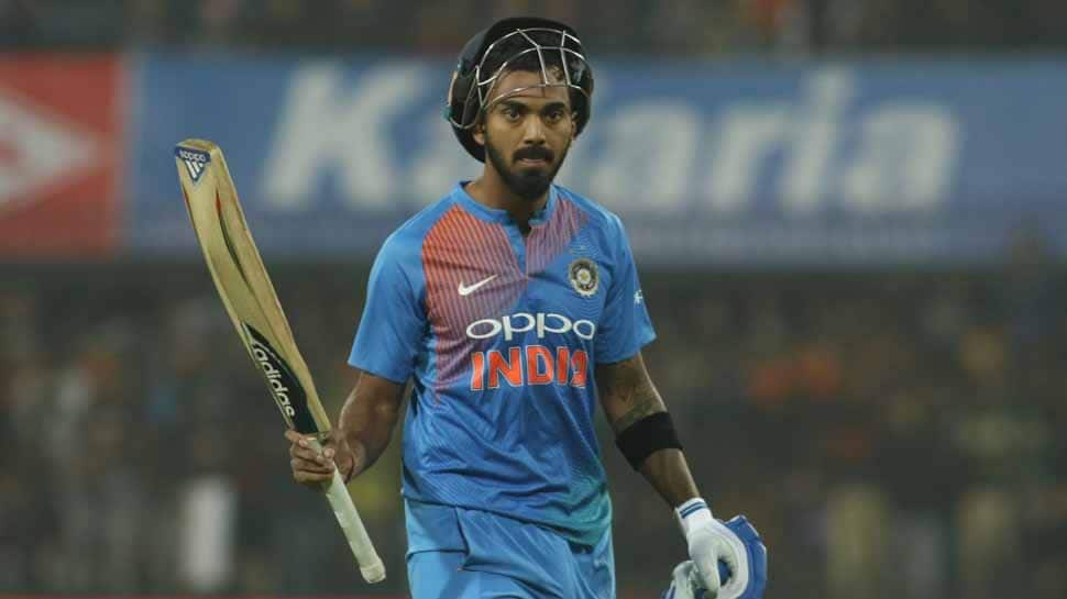 IND vs WI: કેએલ રાહુલની પાસે ટી20Iમા સૌથી ઝડપી એક હજાર રન પૂરા કરવાની તક IND vs WI: કેએલ રાહુલની પાસે ટી20Iમા સૌથી ઝડપી એક હજાર રન પૂરા કરવાની તક