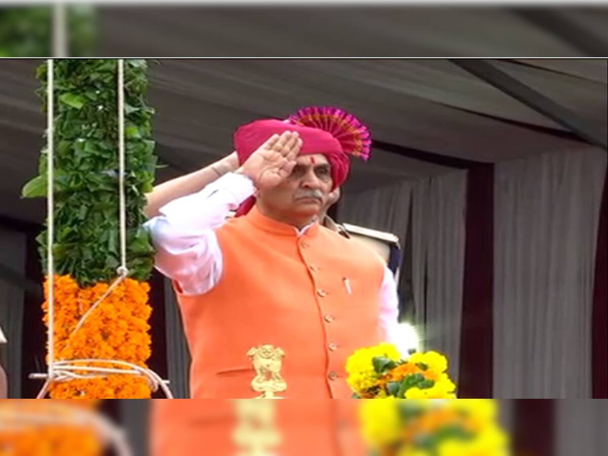 Independence Day - મુખ્યમંત્રી વિજય રૂપાણી છોટાઉદેપુરમાં ત્રિરંગો લહેરાવ્યો 