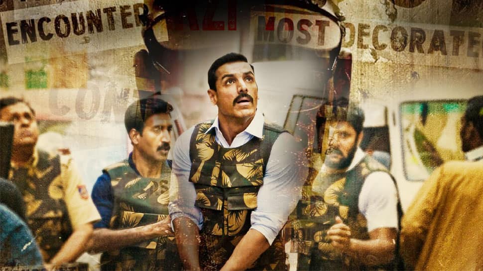 FILM REVIEW: દેશભક્તિના રંગે રંગાયેલી છે જોન અબ્રાહમની ફિલ્મ 'બાટલા હાઉસ' FILM REVIEW: દેશભક્તિના રંગે રંગાયેલી છે જોન અબ્રાહમની ફિલ્મ 'બાટલા હાઉસ'