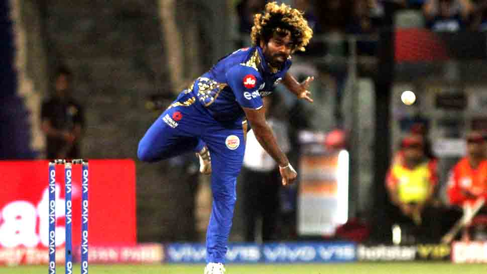 SL vs NZ : લસિથ મલિંગાએ રચ્યો ઈતિહાસ, 4 બોલમાં 4 વિકેટ, બીજી વખત મેળવી સિદ્ધિ SL vs NZ : લસિથ મલિંગાએ રચ્યો ઈતિહાસ, 4 બોલમાં 4 વિકેટ, બીજી વખત મેળવી સિદ્ધિ