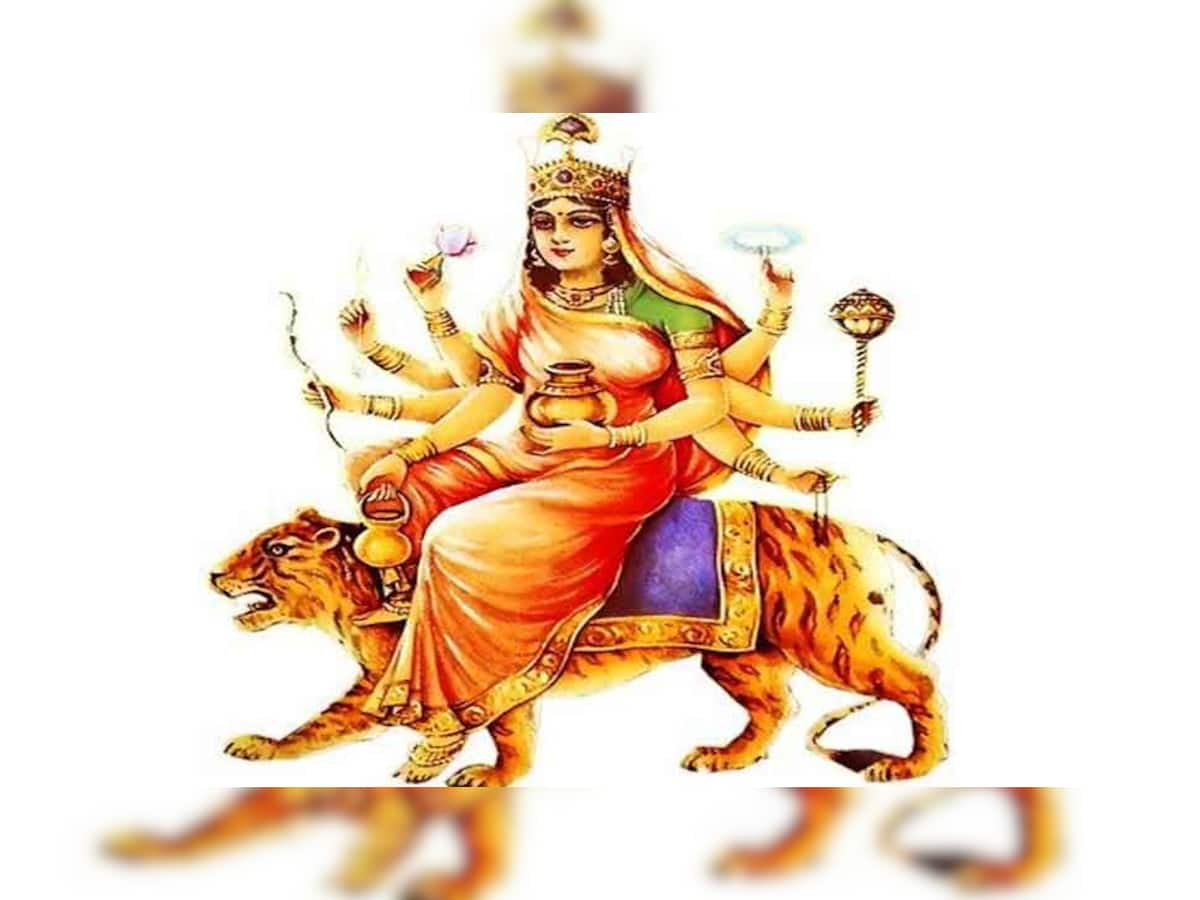 Navratri 2019: ચોથે નોરતે કરો માતા કુષ્માંડાની પૂજા, ઘરમાં આવશે સુખ અને સમૃદ્ધિ