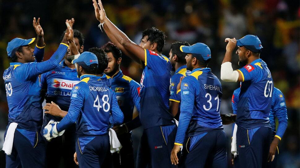 Pak vs SL: પાકને હરાવી શ્રીલંકાએ રચ્યો ઈતિહાસ, બની વિશ્વની પ્રથમ ટીમ Pak vs SL: પાકને હરાવી શ્રીલંકાએ રચ્યો ઈતિહાસ, બની વિશ્વની પ્રથમ ટીમ