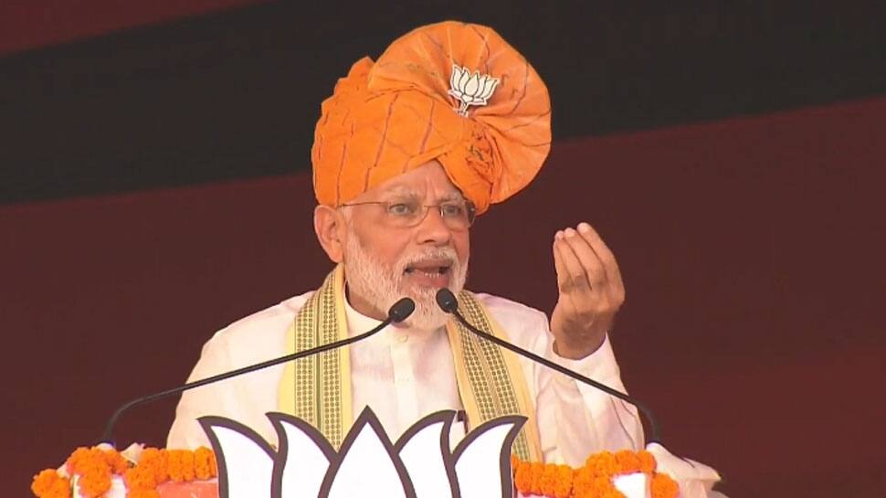 બલ્લભગઢ રેલીઃ દરેક સુધારા સામે કોંગ્રેસ જેવા પક્ષો દિવાલ બનીને ઊભા રહે છે- પીએમ મોદી બલ્લભગઢ રેલીઃ દરેક સુધારા સામે કોંગ્રેસ જેવા પક્ષો દિવાલ બનીને ઊભા રહે છે- પીએમ મોદી