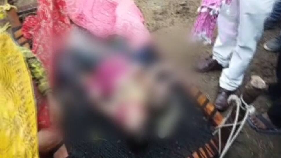 મહીસાગર: માતાએ 3 પુત્રીઓ સાથે કૂવામાં ઝંપ લાવતા પંથકમાં હાહાકાર મચ્યો, ચારેયના મોત મહીસાગર: માતાએ 3 પુત્રીઓ સાથે કૂવામાં ઝંપ લાવતા પંથકમાં હાહાકાર મચ્યો, ચારેયના મોત