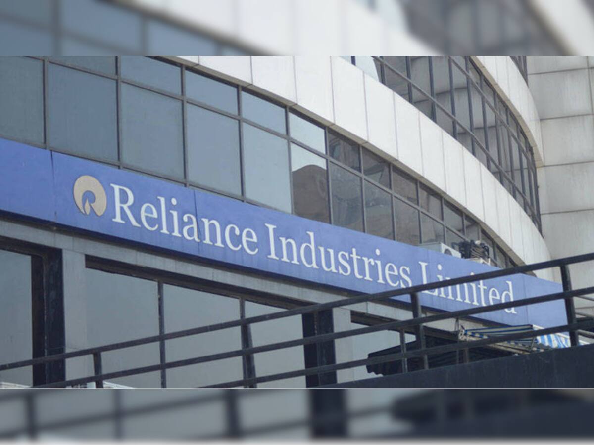 Reliance Industries : 10 લાખ કરોડના માર્કેટ કેપને સ્પર્શ કરનારી ભારતની પ્રથમ કંપની બની  