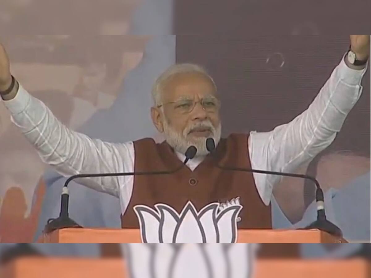 ઝારખંડ: PM મોદીએ CAB મુદ્દે કોંગ્રેસને આડે હાથ લીધી, કહ્યું- 'પૂર્વોત્તરમાં આગ લગાવવાની કોશિશ કરે છે'