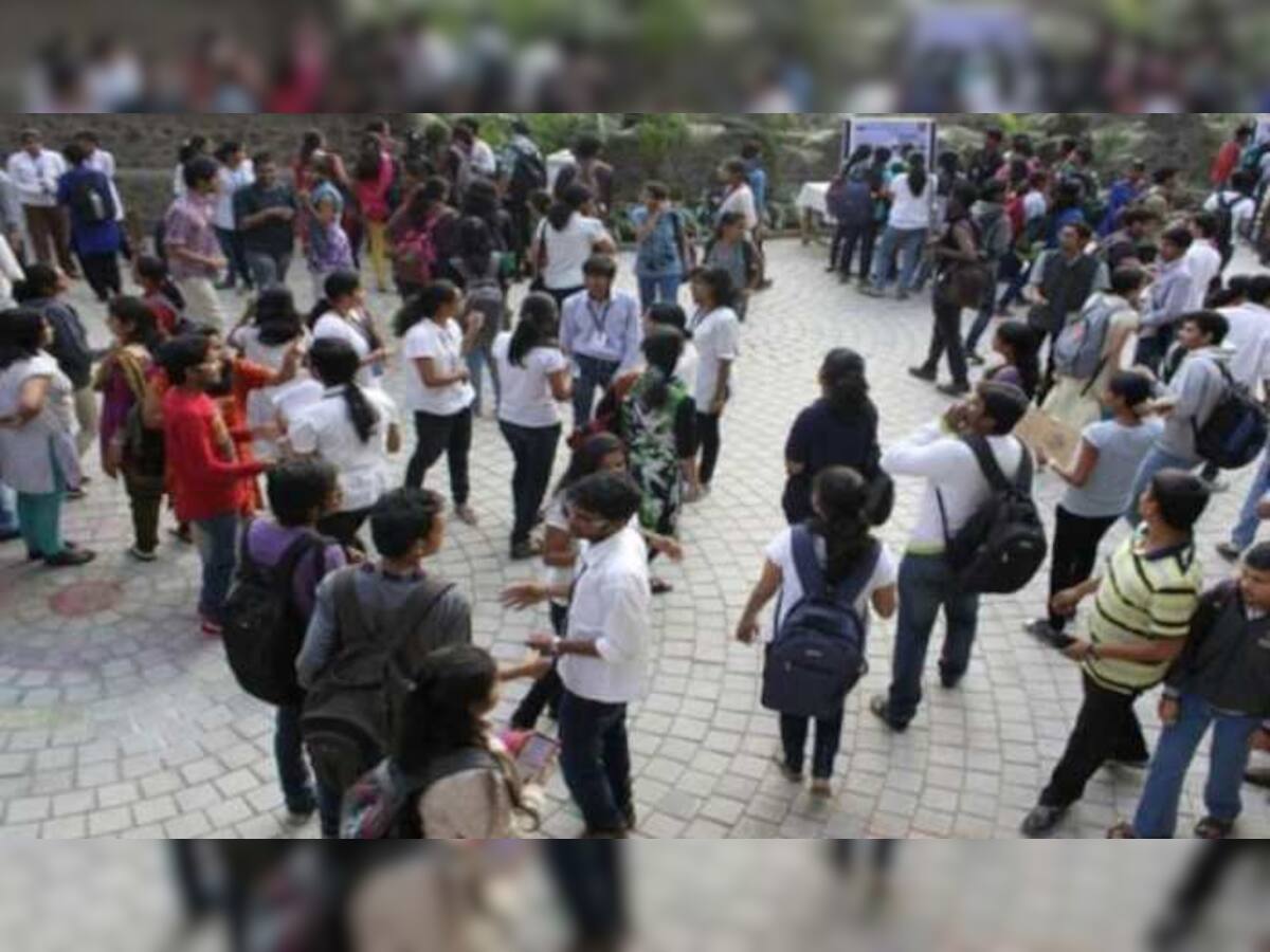 ગુજરાતના શિક્ષણજગતમાં વધુ એક કૌભાંડ, હવે સૌરાષ્ટ્ર યુનિવર્સિટીનો Mass Copying કેસ આવ્યો લપેટામાં...