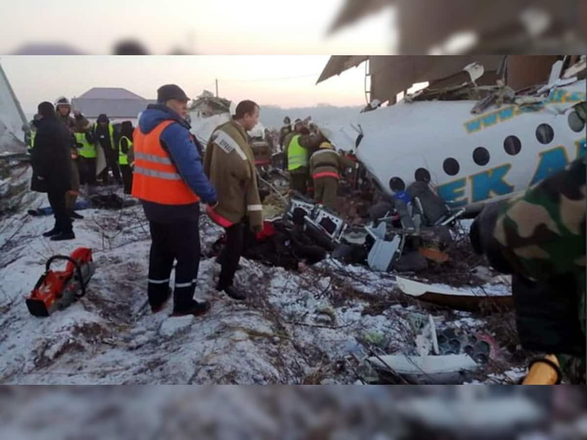 કઝાકિસ્તાનમાં 100 લોકોને લઈને જતું વિમાન ટેક ઓફ બાદ ગણતરીની પળોમાં ક્રેશ, 14ના મોત