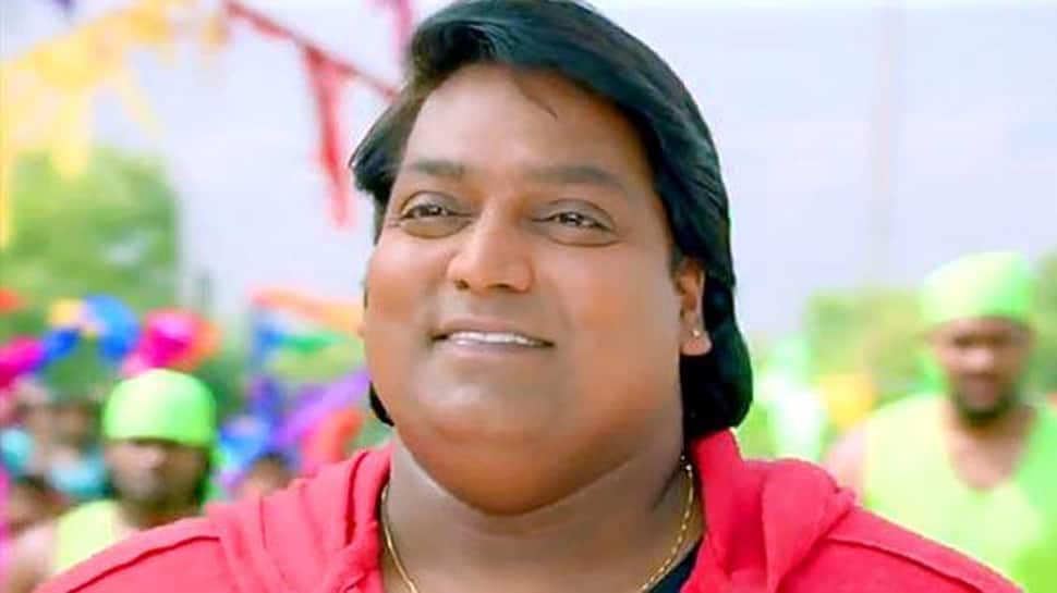 ‘તેઓ મને એડલ્ટ Video જોવા મજબૂર કરતા હતા....’ મહિલાનો ફેમસ કોરિયોગ્રાફર ગણેશ આચાર્ય પર આરોપ ‘તેઓ મને એડલ્ટ Video જોવા મજબૂર કરતા હતા....’ મહિલાનો ફેમસ કોરિયોગ્રાફર ગણેશ આચાર્ય પર આરોપ