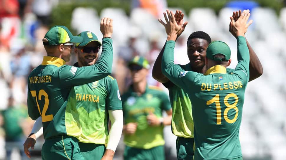AUSvsSA: ટી20 સિરીઝ માટે આફ્રિકાની ટીમ જાહેર, પૂર્વ કેપ્ટન ફાફ ડુ પ્લેસિસની વાપસી AUSvsSA: ટી20 સિરીઝ માટે આફ્રિકાની ટીમ જાહેર, પૂર્વ કેપ્ટન ફાફ ડુ પ્લેસિસની વાપસી
