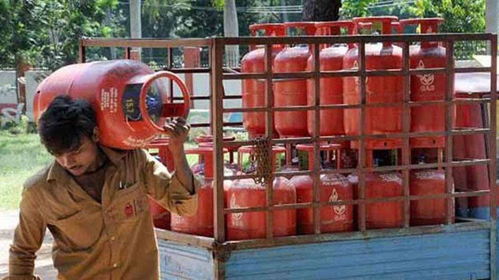 માર્ચ મહિનો આવતા જ LPG ગેસને લઈને સરકાર આપશે મોટા સમાચાર માર્ચ મહિનો આવતા જ LPG ગેસને લઈને સરકાર આપશે મોટા સમાચાર