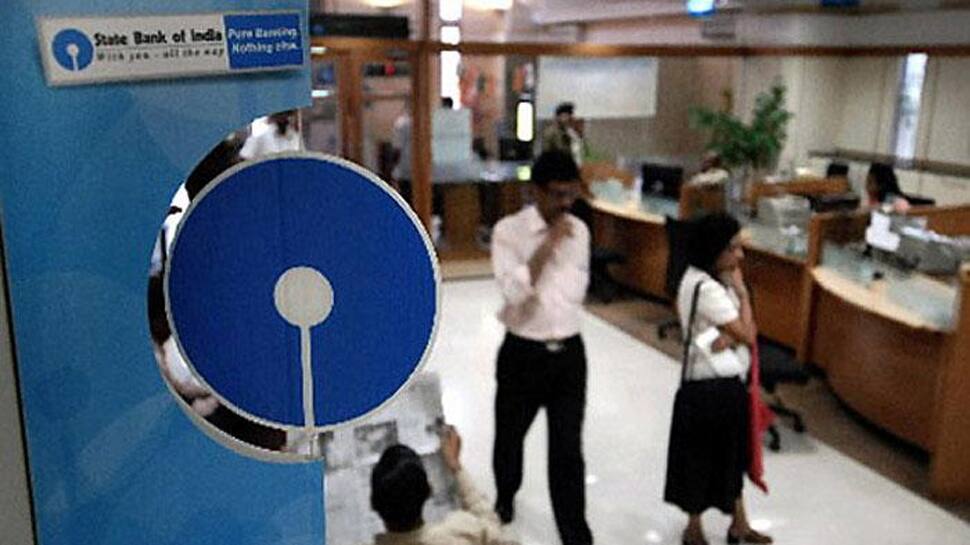 લોકડાઉન દરમિયાન કામ કરનાર કર્મચારીઓને SBI આપશે વધારે વેતન લોકડાઉન દરમિયાન કામ કરનાર કર્મચારીઓને SBI આપશે વધારે વેતન