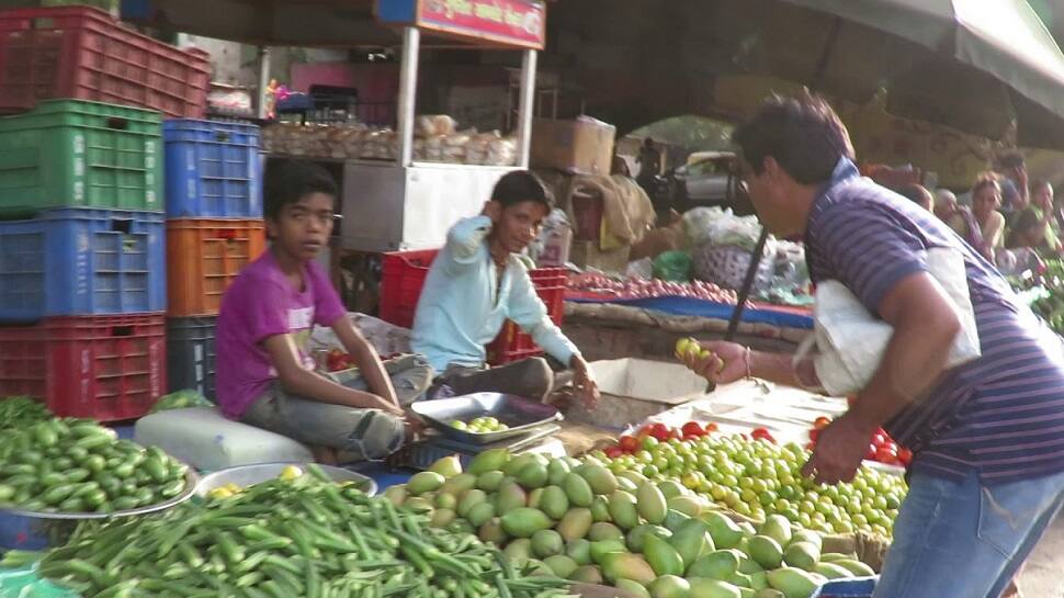 એપીએમસીનો મોટો નિર્ણય, જમાલપુર શાક માર્કેટને અમદાવાદ શહેરથી બહાર ખસેડાશે એપીએમસીનો મોટો નિર્ણય, જમાલપુર શાક માર્કેટને અમદાવાદ શહેરથી બહાર ખસેડાશે