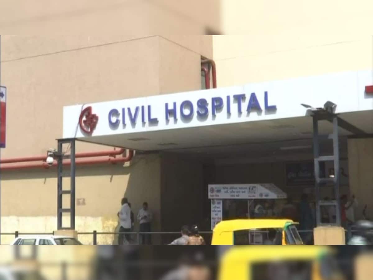 અમદાવાદ સિવિલ હોસ્પિટલમાં ન જવાના ડરે જુનાગઢના 5 ડોક્ટરોએ રાજીનામા આપ્યા 