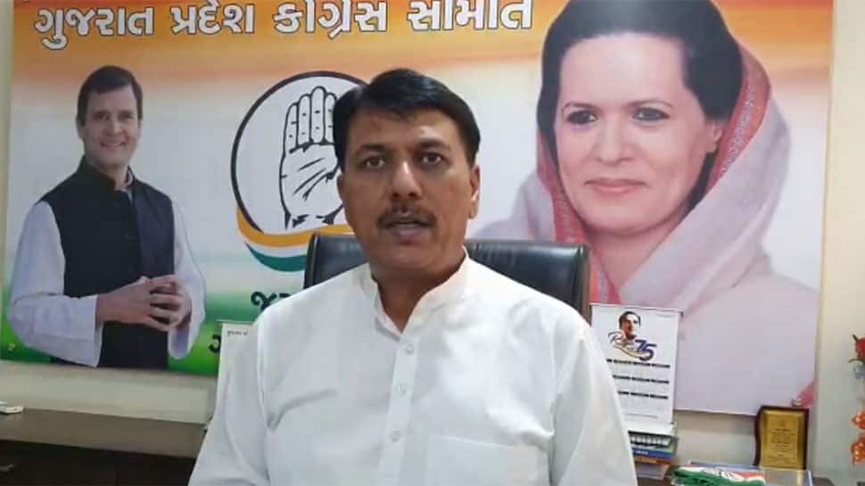 ધમણ-1 મામલે અમિત ચાવડાના સરકાર પર પ્રહાર, કહ્યું- મુખ્યમંત્રીની આ ગુનાહિત બેદરકારી ધમણ-1 મામલે અમિત ચાવડાના સરકાર પર પ્રહાર, કહ્યું- મુખ્યમંત્રીની આ ગુનાહિત બેદરકારી