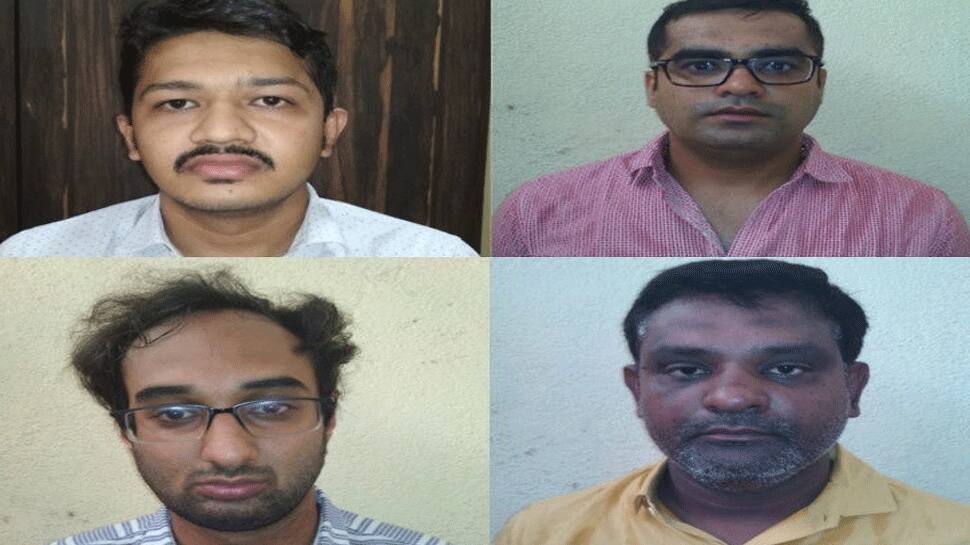 નવસારી: 90 હજારની લાંચ લેતા મામલતદાર, ના.મામલતદાર, સર્કલ ઓફીસર અને ક્લાર્ક ઝડપાયા નવસારી: 90 હજારની લાંચ લેતા મામલતદાર, ના.મામલતદાર, સર્કલ ઓફીસર અને ક્લાર્ક ઝડપાયા