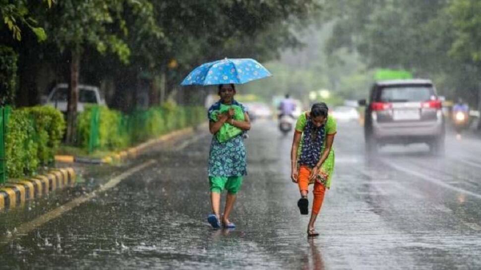 વરસાદની સીઝનને ધ્યાનમાં રાખી વેધર વોચ ગૃપની બેઠક યોજાઇ, તૈયારીની સમીક્ષા કરાઈ વરસાદની સીઝનને ધ્યાનમાં રાખી વેધર વોચ ગૃપની બેઠક યોજાઇ, તૈયારીની સમીક્ષા કરાઈ