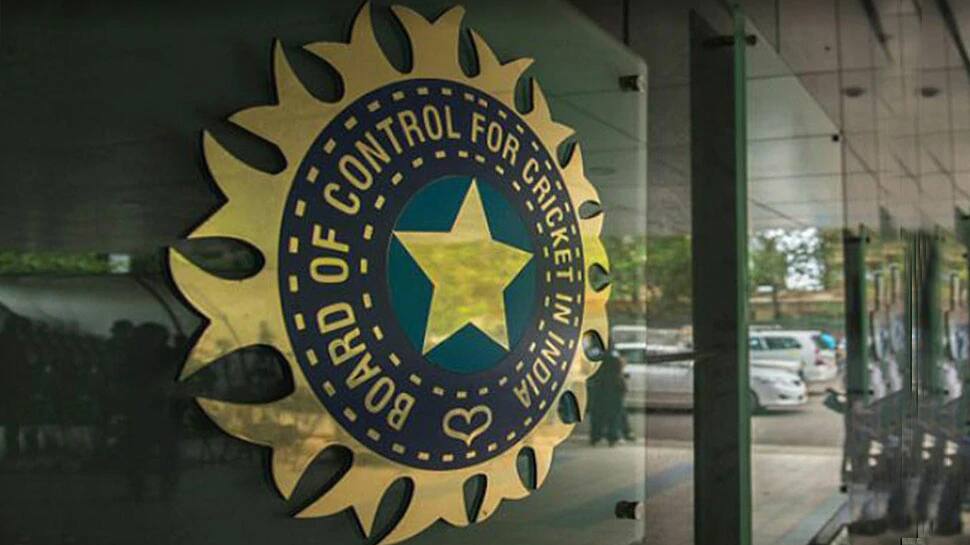BCCI એ લખ્યું મોટો નિર્ણય, હાલ આ 2 દેશોનો પ્રવાસ નહી કરે ટીમ ઇન્ડીયા BCCI એ લખ્યું મોટો નિર્ણય, હાલ આ 2 દેશોનો પ્રવાસ નહી કરે ટીમ ઇન્ડીયા