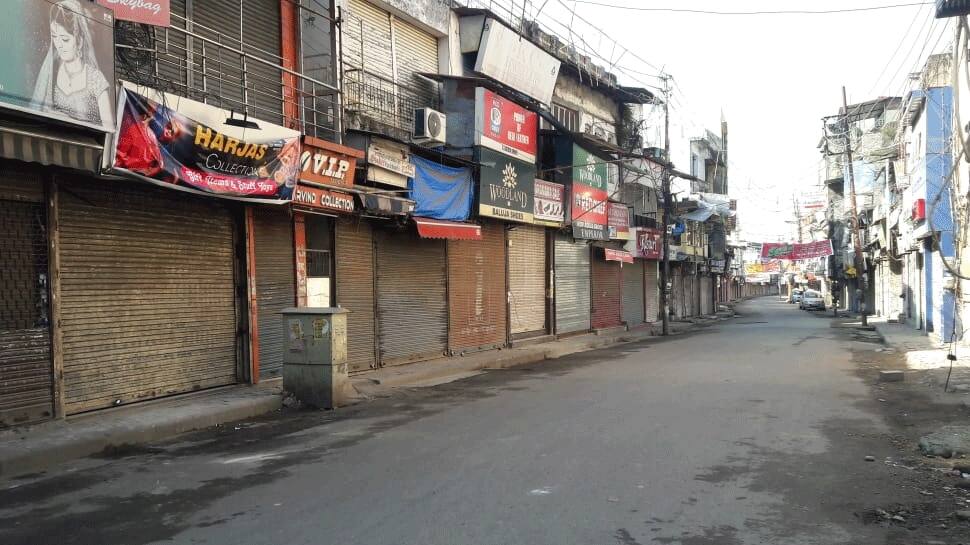 પૂણે અને થાણે 10 દિવસ માટે Lockdown, નાંદેડમાં કર્ફ્યૂં, જાણો શું ખુલશે, શું બંધ રહેશે પૂણે અને થાણે 10 દિવસ માટે Lockdown, નાંદેડમાં કર્ફ્યૂં, જાણો શું ખુલશે, શું બંધ રહેશે