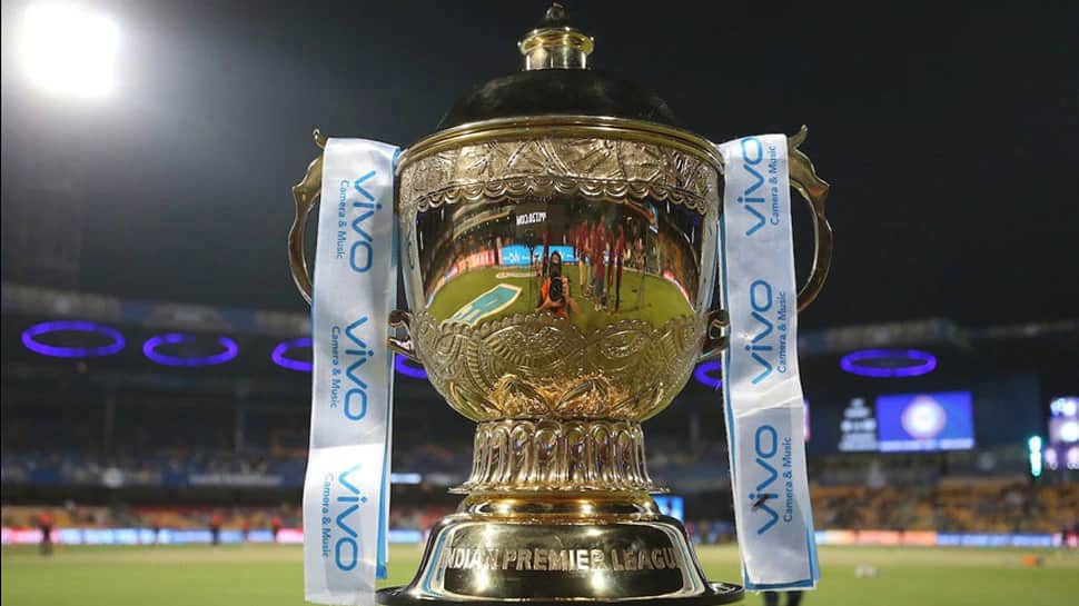 IPL 2020 ની તારીખોની જાહેરાત, જાણો યૂએઇમાં ક્યારે યોજાશે પહેલો મુકાબલો IPL 2020 ની તારીખોની જાહેરાત, જાણો યૂએઇમાં ક્યારે યોજાશે પહેલો મુકાબલો