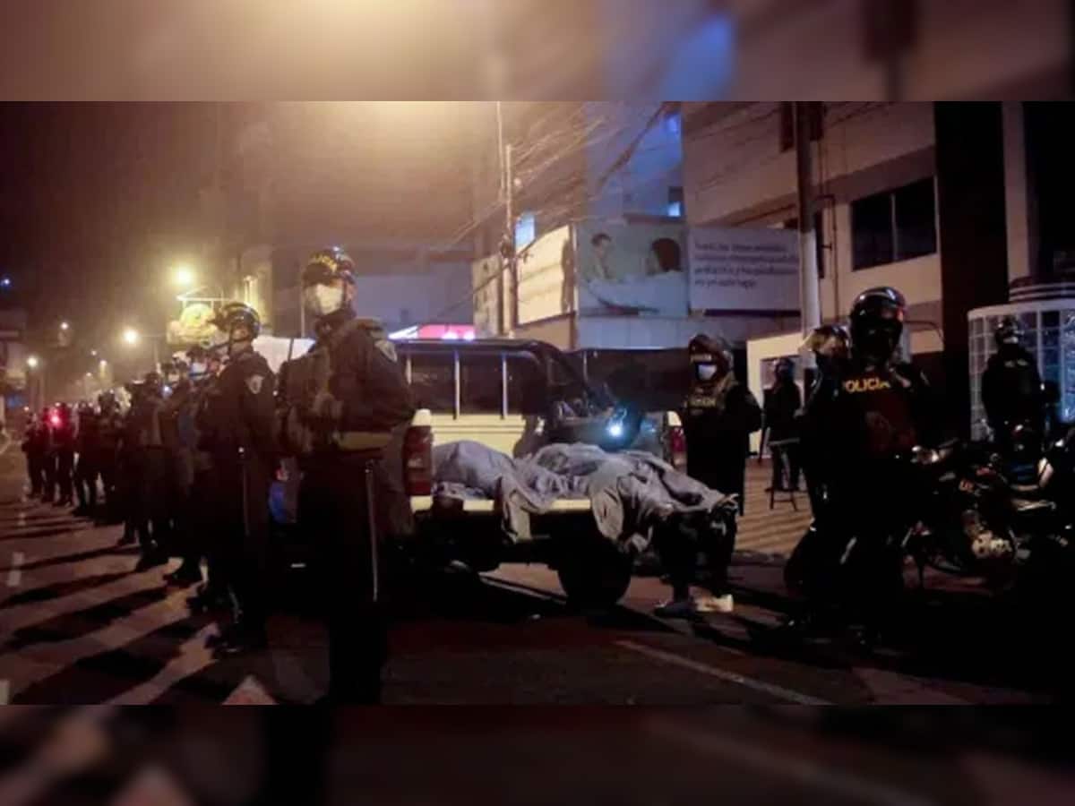 પેરૂઃ લૉકડાઉન વચ્ચે નાઇટ ક્લબમાં પોલીસના દરોડા, ભાગદોડમાં 13 લોકોના મોત