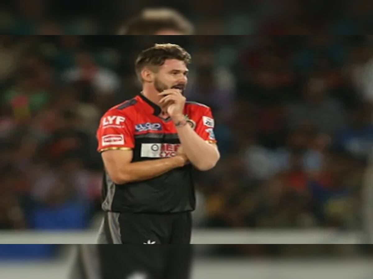 IPL 2020: RCBને લાગ્યો મોટો ઝટકો, આ સ્ટાર બોલર થયો બહાર