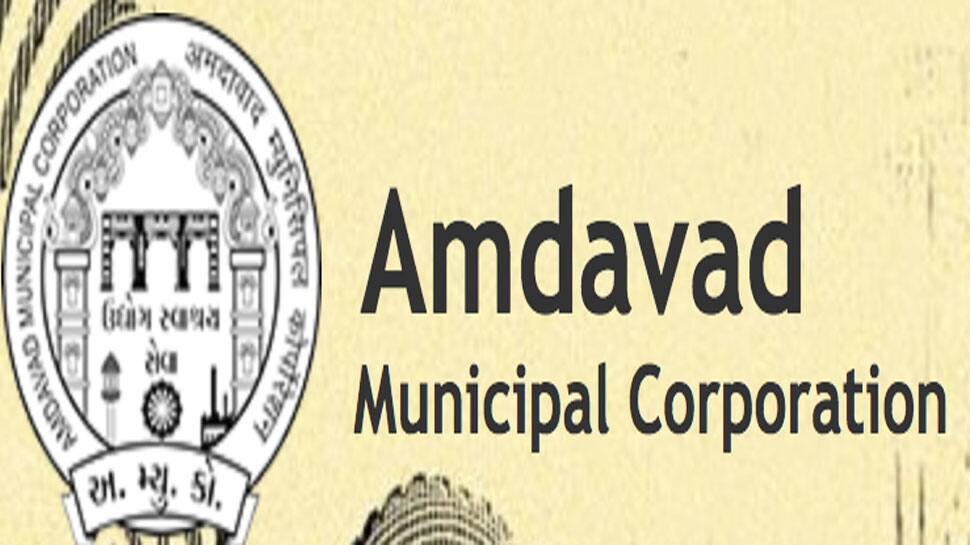 શું કરવું તેની AMC ને પણ ખબર નથી? બજાર બંધ કરવાના આદેશ બાદ ચાલુ રાખવા પછી ફરી બંધ કરવા આદેશ શું કરવું તેની AMC ને પણ ખબર નથી? બજાર બંધ કરવાના આદેશ બાદ ચાલુ રાખવા પછી ફરી બંધ કરવા આદેશ