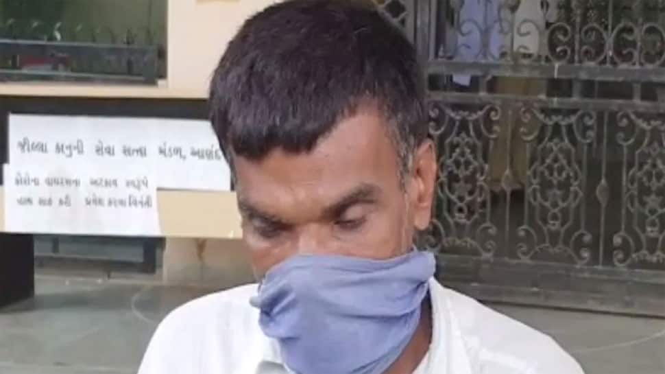 આણંદ: 3.5 વર્ષની માસુમ બાળા પર દુષ્કર્મ કરનાર 44 વર્ષના નરાધમને ફાંસી આણંદ: 3.5 વર્ષની માસુમ બાળા પર દુષ્કર્મ કરનાર 44 વર્ષના નરાધમને ફાંસી