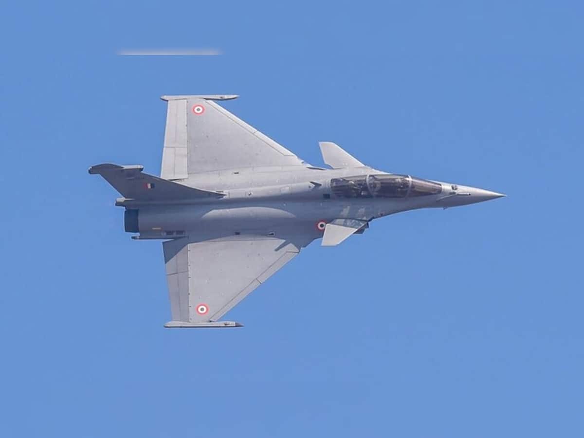 Indian Air Force Day: રાફેલે આકાશમાં કરી ગર્જના, ચિનૂક-અપાચેએ પણ દેખાડ્યો દમ 